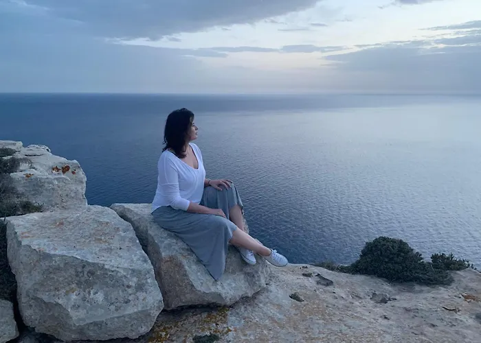 L\'Gharix Temple Retreat