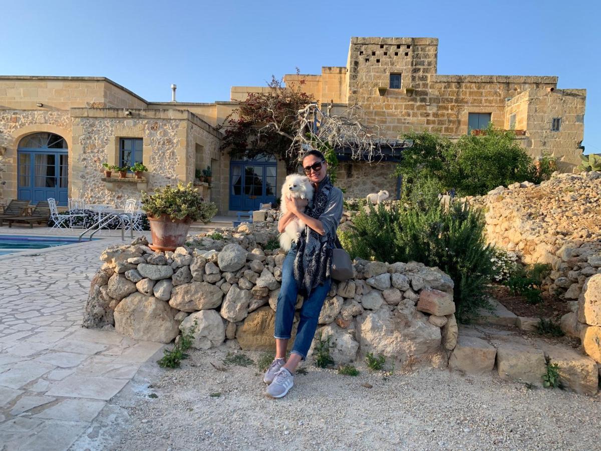 Homestay L'gharix Temple Retreat